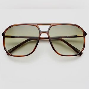 Freyrs Billie Sunglasses Tortoise/Green, NWT